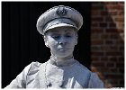 Living Statues Borne
