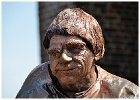 Living Statues Borne