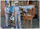 Living Statues Borne